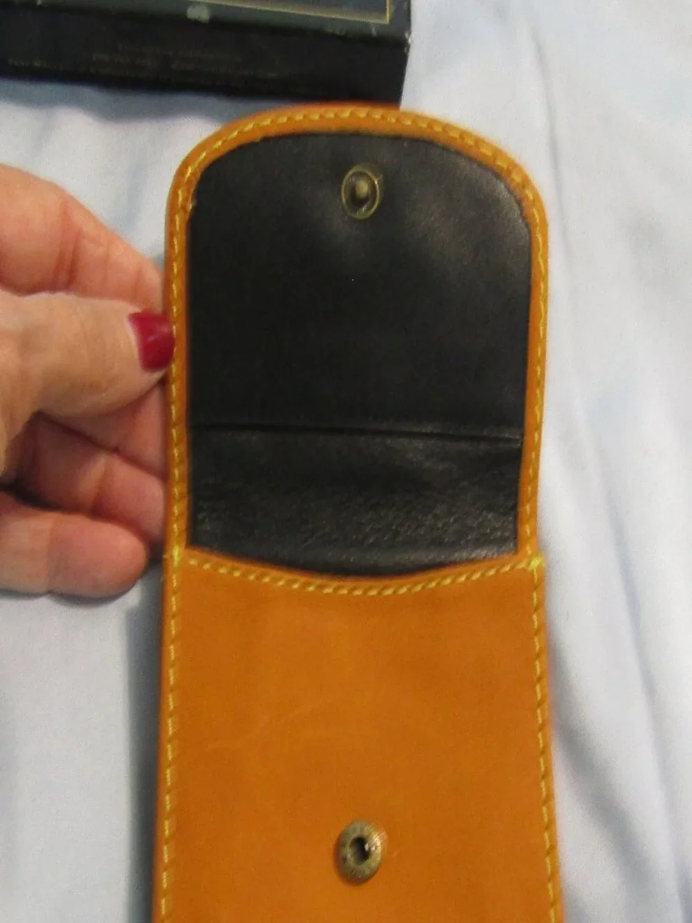 NEW IN BOX Original AUTHENTIC TAXI SPORT LEATHER WALLET Compact Baseball Logo